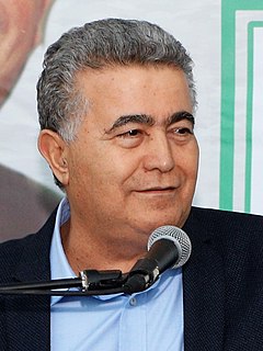Amir Péretz
