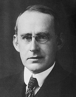 Arthur Stanley Eddington>