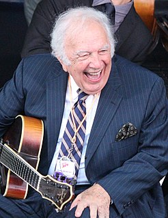 Bucky Pizzarelli