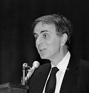 Carl Sagan>