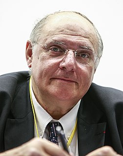 Daniel Farhi