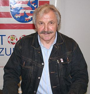 Dragoslav Stepanović>