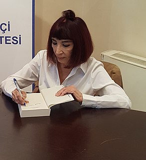 Gülriz Sururi