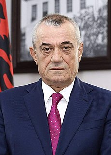 Gramoz Ruçi