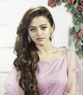 Helly Shah>