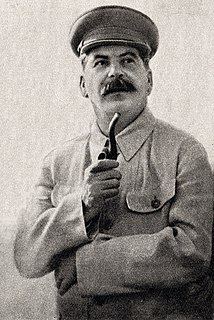 Iósif Stalin>