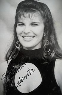 Mónica Santa María