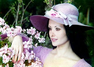 Madeline Hartog-Bel Houghton