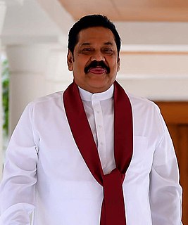 Mahinda Rajapaksa>