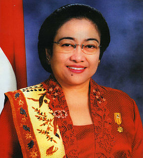 Megawati Sukarnoputri>