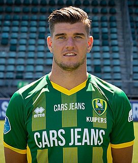 Nick Kuipers (footballer born 1992)
