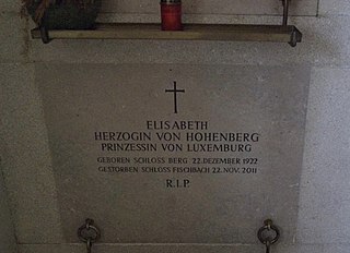 Isabel de Luxemburgo (1922-2011)