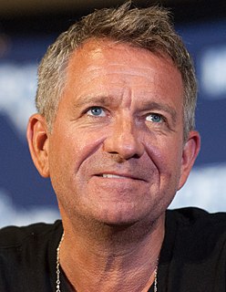 Sean Pertwee