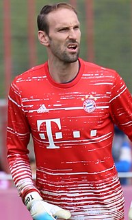 Tom Starke