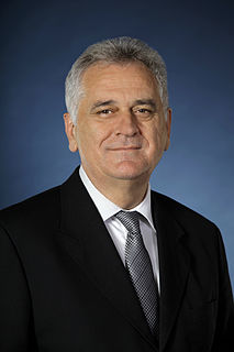 Tomislav Nikolić>