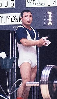 Yoshinobu Miyake